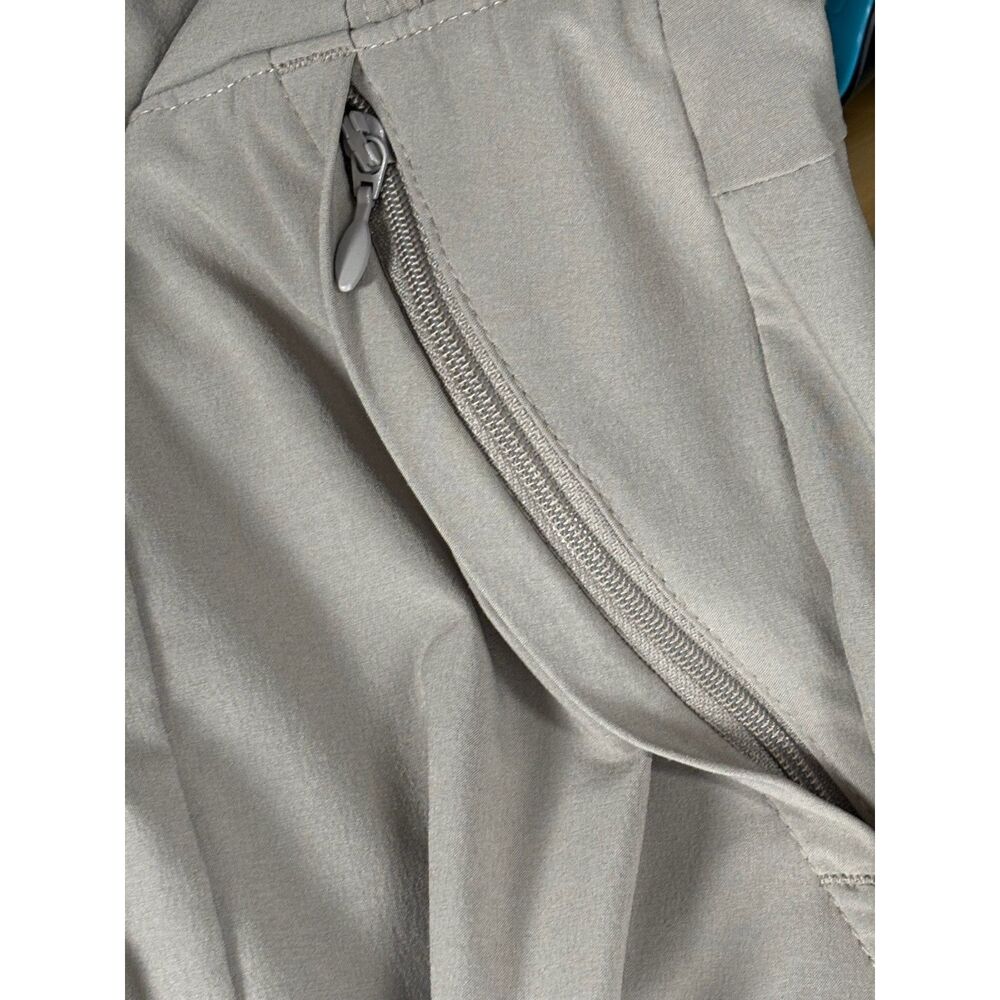 Columbia PFG Women's L Short Khaki Performance Pants Zip Pockets Stretch Hiking - Picture 8 of 11